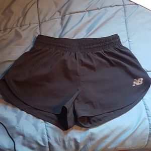 Accelerate Short 2.5"